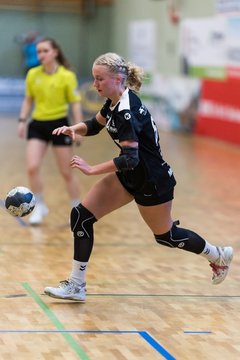 Bild 229 - wBJ SV Henstedt Ulzburg - HSG Holstein Kiel/Kronshagen : Ergebnis: 30:28